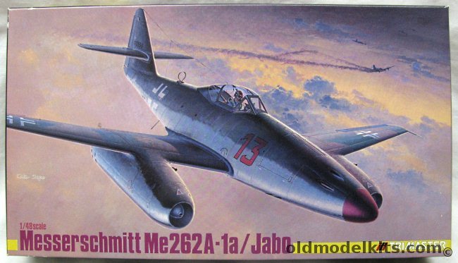 Trimaster 1/48 Messerschmitt Me-262A-1a Jabo - Luftwaffe III/EJG2 Olblt Heinz Bar or 11./JG7, MA-12 plastic model kit